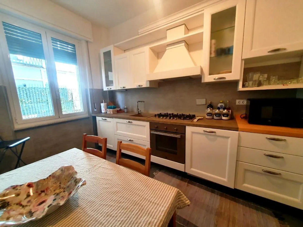 Apartment Chiavari Beach