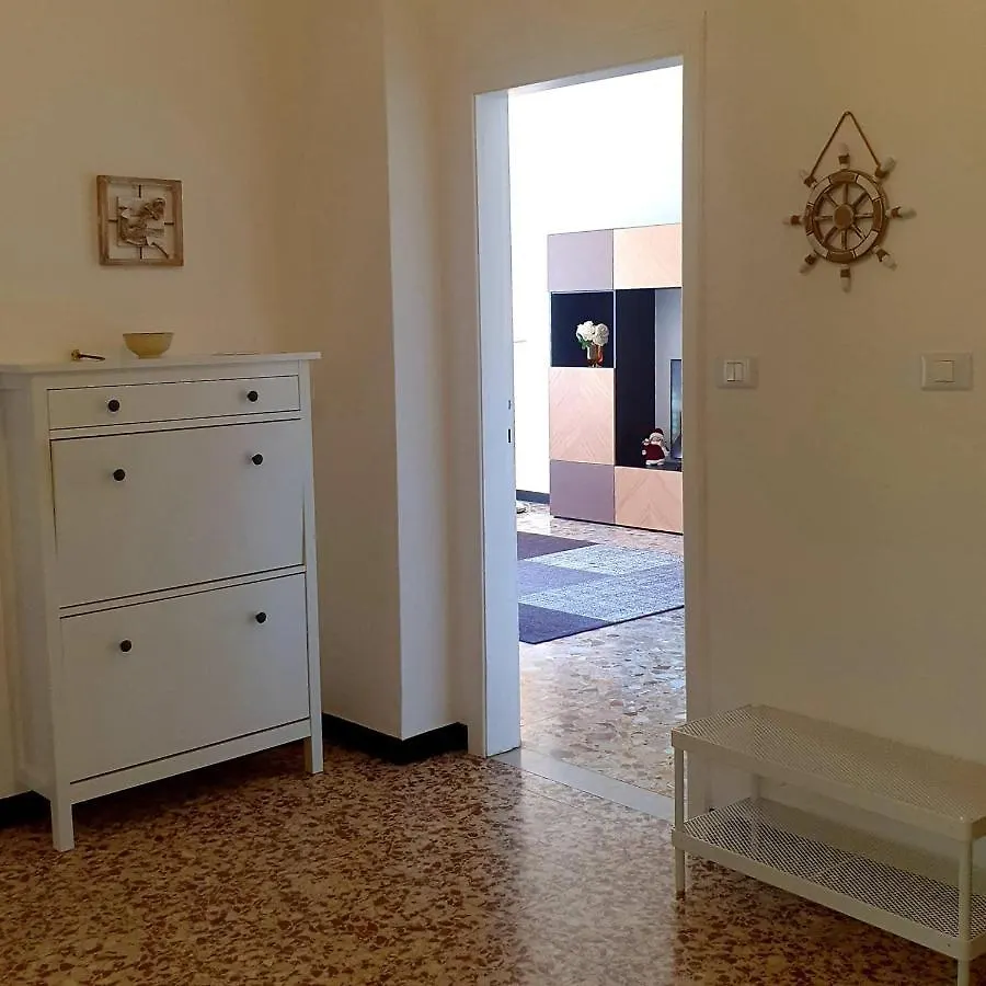 Apartment Chiavari Beach